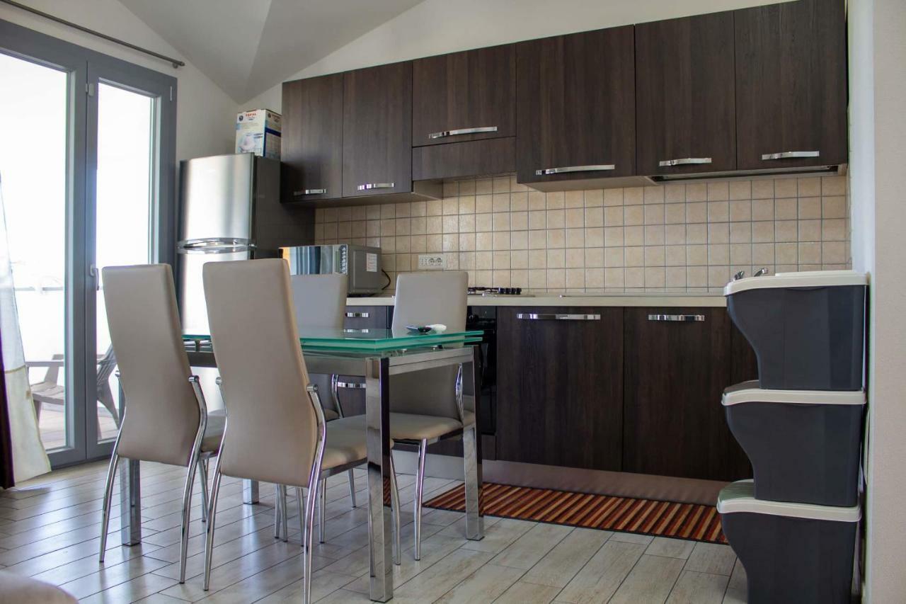 Frontemare Apartment *